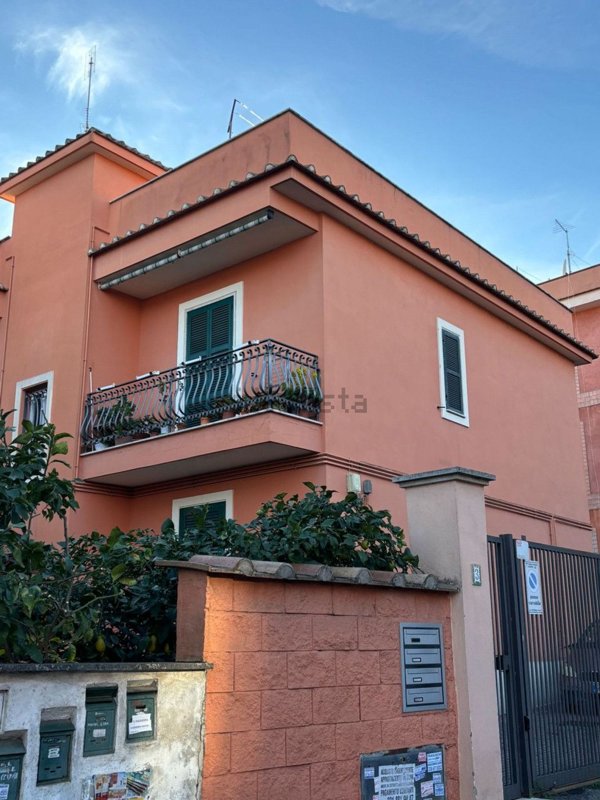 appartamento in vendita a Roma in zona Montespaccato
