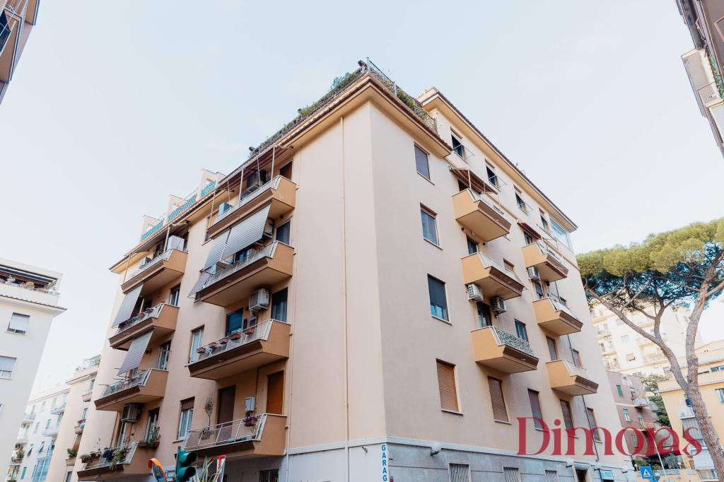 appartamento in vendita a Roma in zona Monte Sacro/Talenti