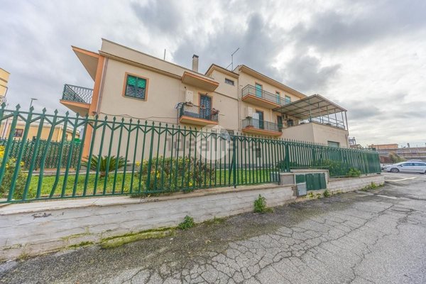 appartamento in vendita a Roma in zona Romanina