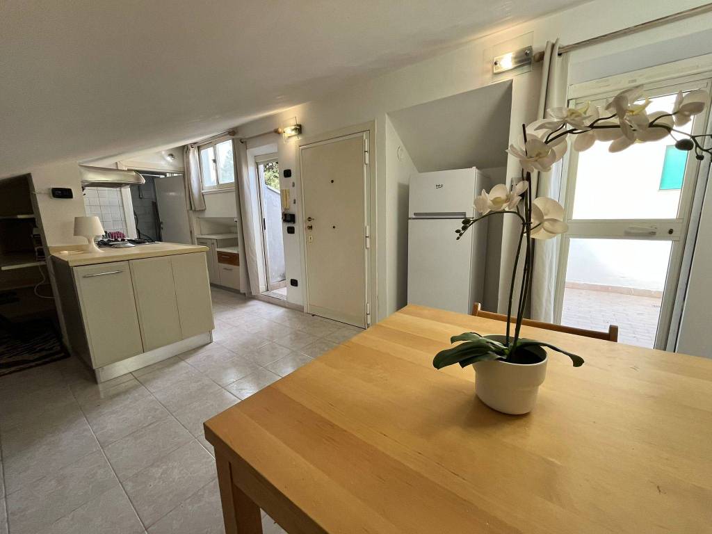 appartamento in vendita a Roma in zona Grottarossa