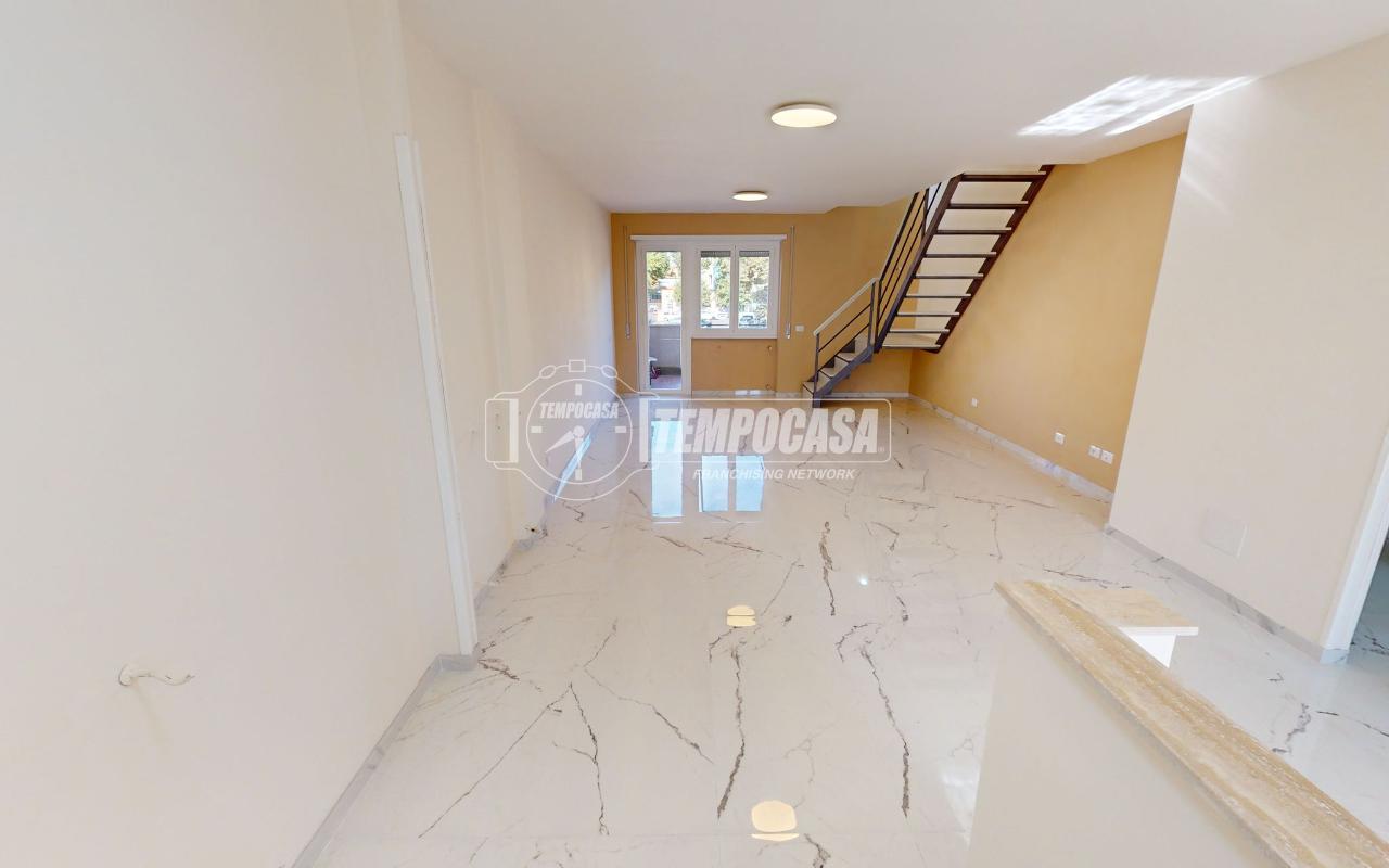 appartamento in vendita a Roma in zona Casalotti