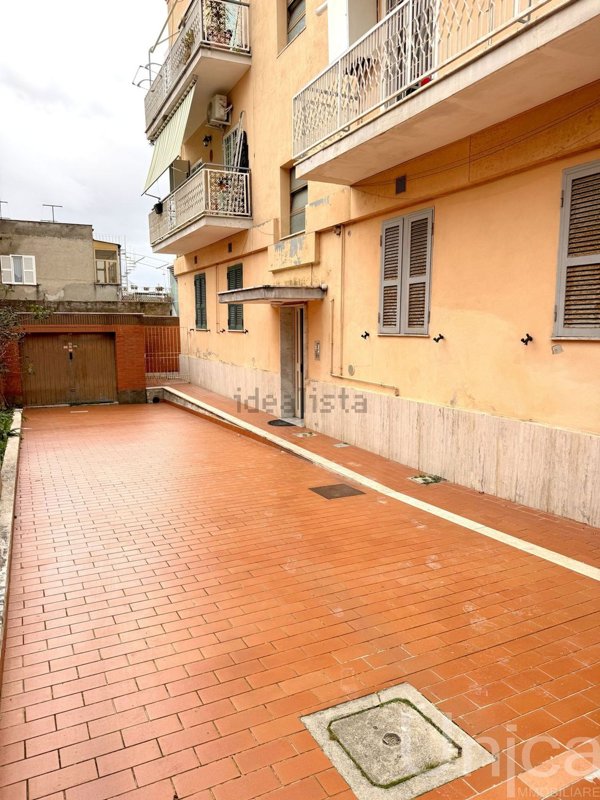 appartamento in vendita a Roma in zona Montespaccato