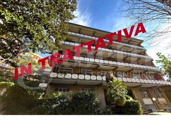 appartamento in vendita a Roma in zona Giuliano Dalmata