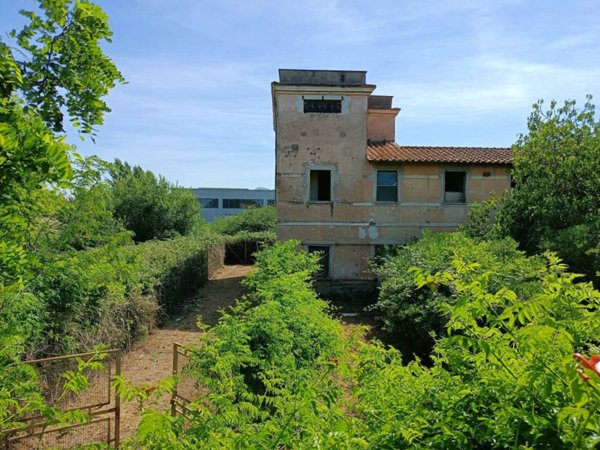 casa indipendente in vendita a Roma in zona Ardeatino