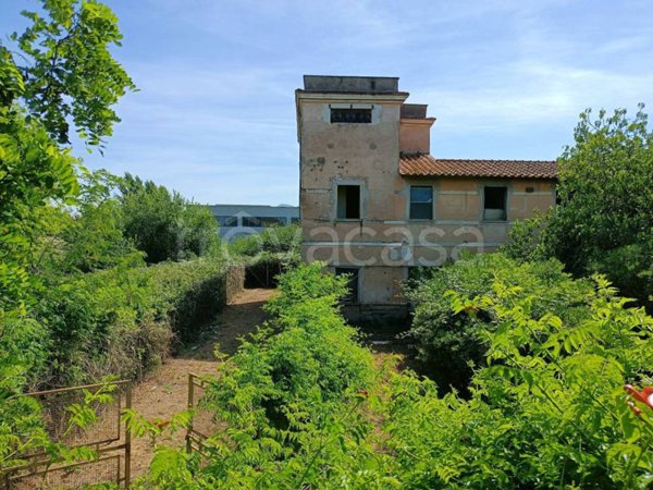 casa indipendente in vendita a Roma in zona Ardeatino