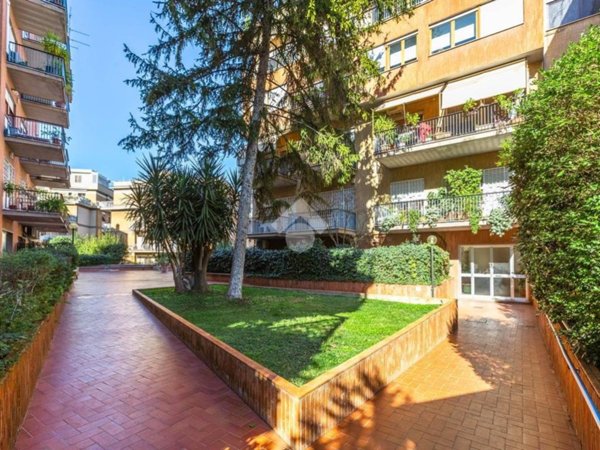 appartamento in vendita a Roma in zona Aurelio