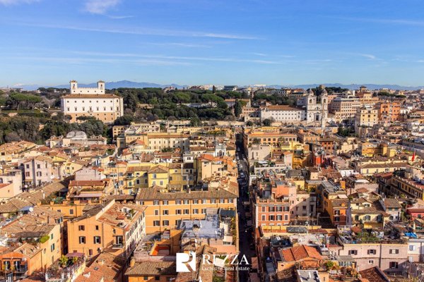 appartamento in vendita a Roma in zona Campo Marzio