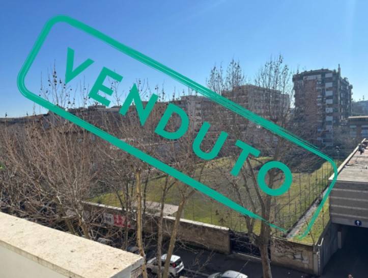appartamento in vendita a Roma in zona Collatino