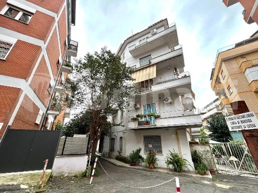 appartamento in vendita a Roma in zona Torrevecchia