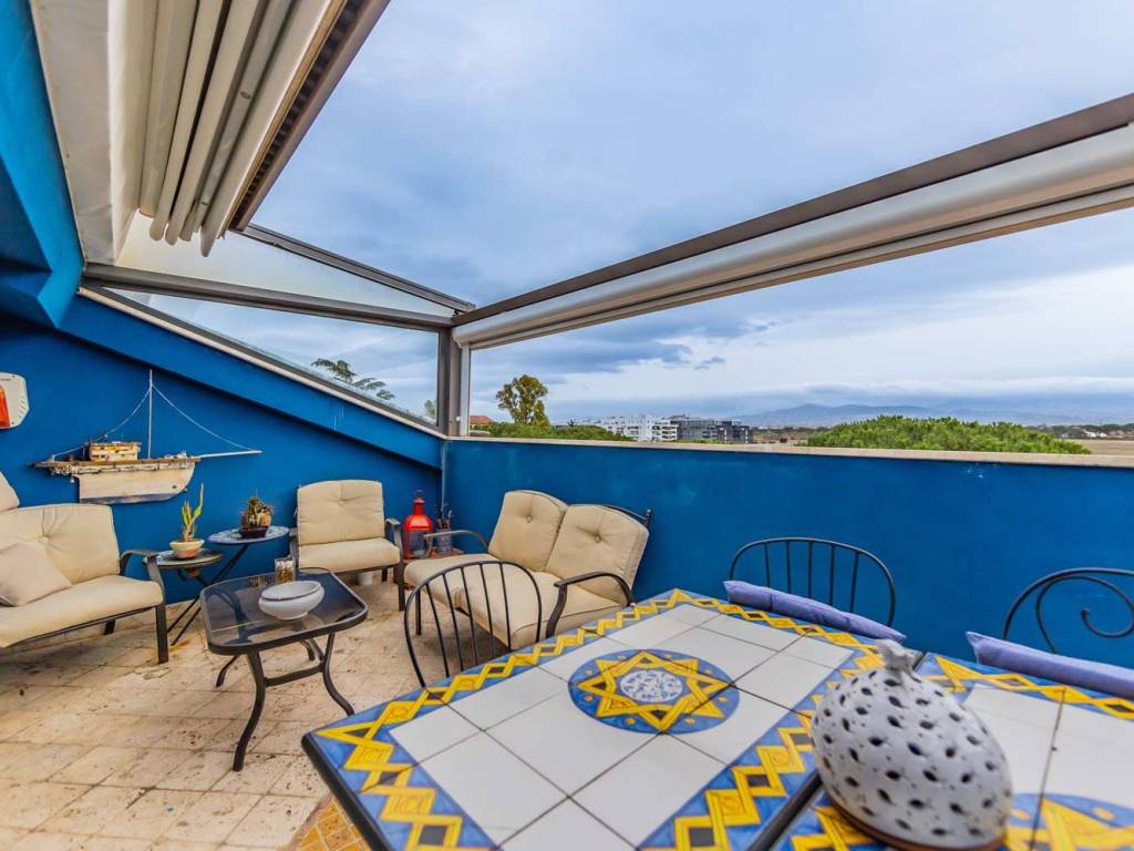 appartamento in vendita a Roma in zona Appio Claudio