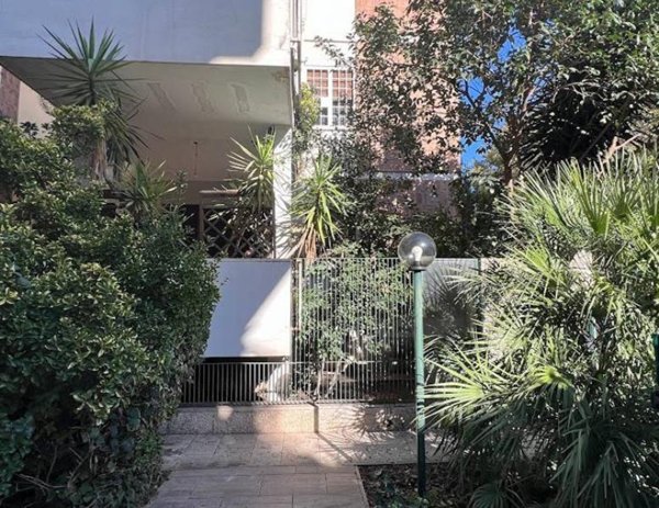 appartamento in vendita a Roma in zona Tor di Quinto