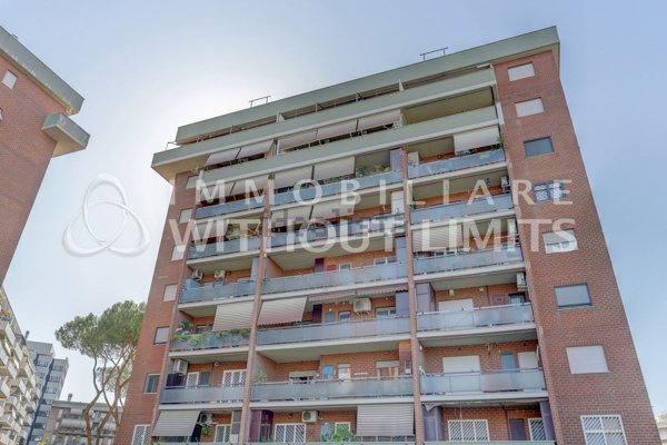 appartamento in vendita a Roma in zona Cinecittà