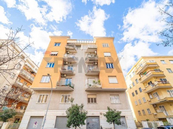 appartamento in vendita a Roma in zona Gianicolense
