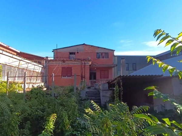 casa indipendente in vendita a Roma in zona Casal Morena