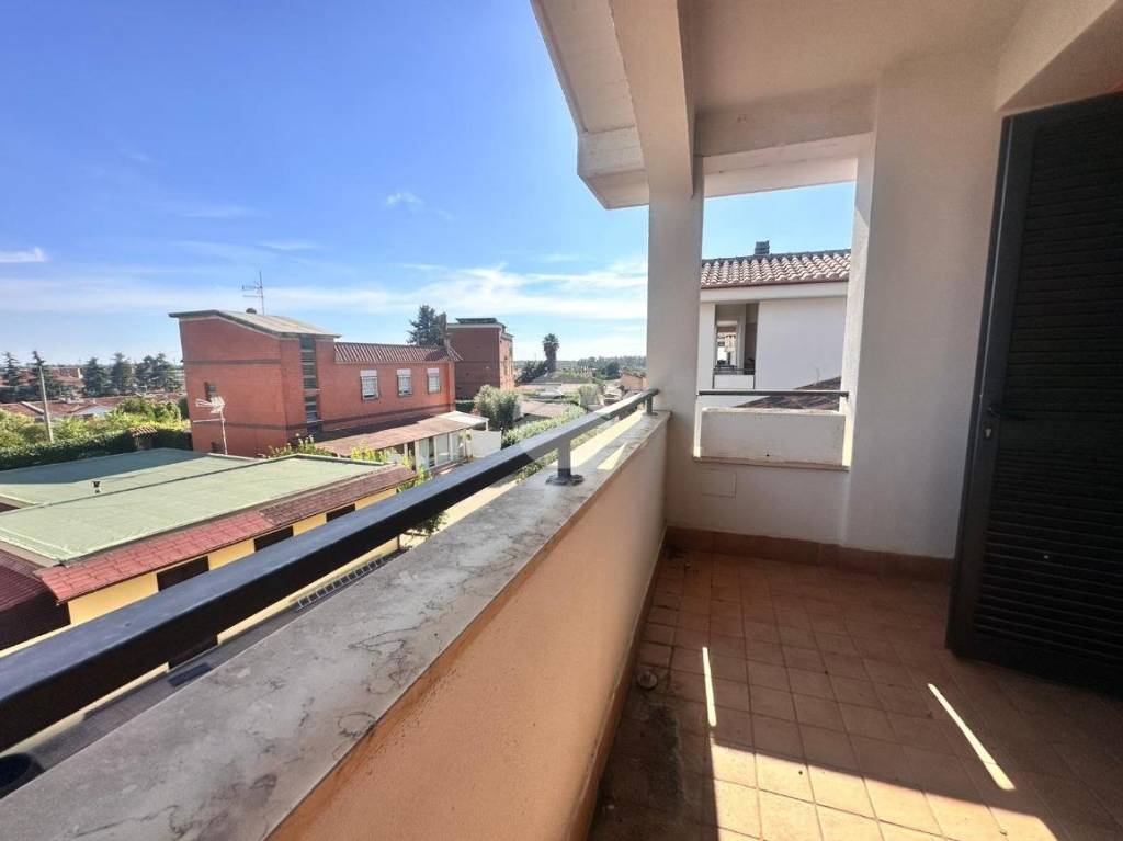 appartamento in vendita a Roma in zona Massimina/Casal Lumbroso