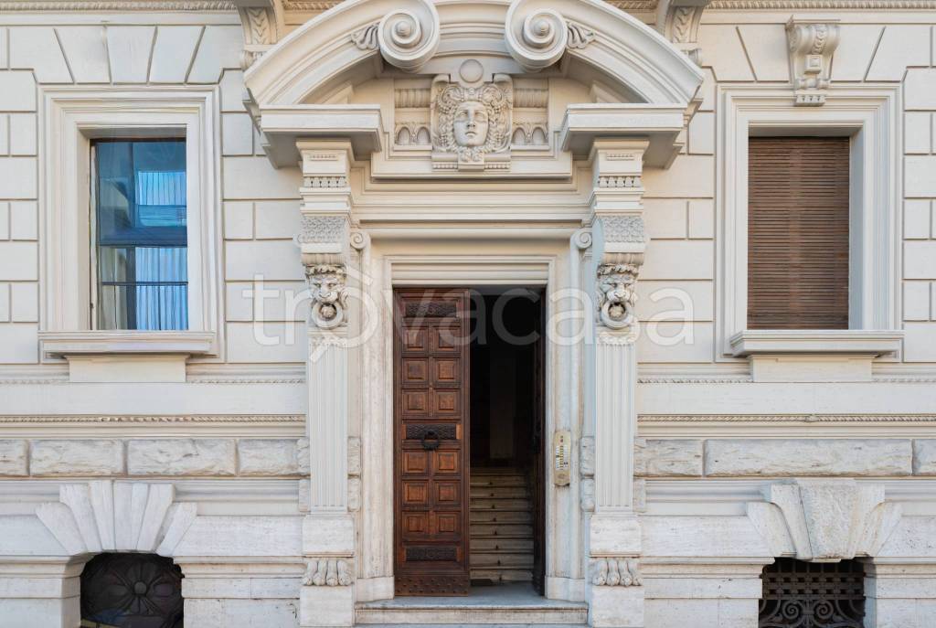 appartamento in vendita a Roma in zona Trieste