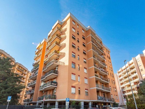 appartamento in vendita a Roma in zona Cinecittà