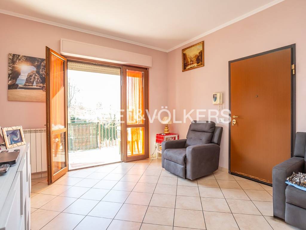 appartamento in vendita a Roma in zona Romanina