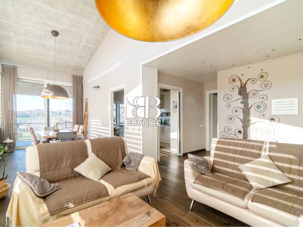 casa indipendente in vendita a Roma in zona EUR