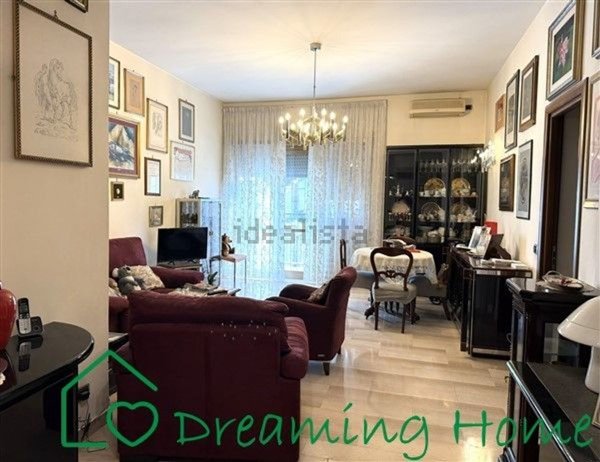 appartamento in vendita a Roma in zona Ostiense