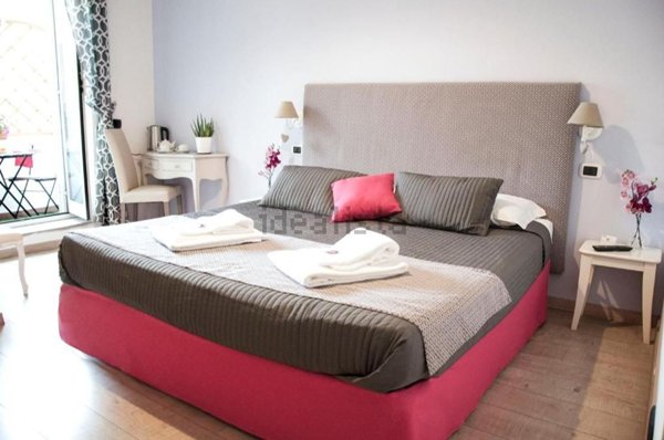 appartamento in vendita a Roma in zona Appio Latino