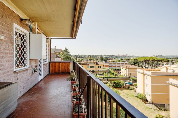 appartamento in vendita a Roma in zona Sette Bagni