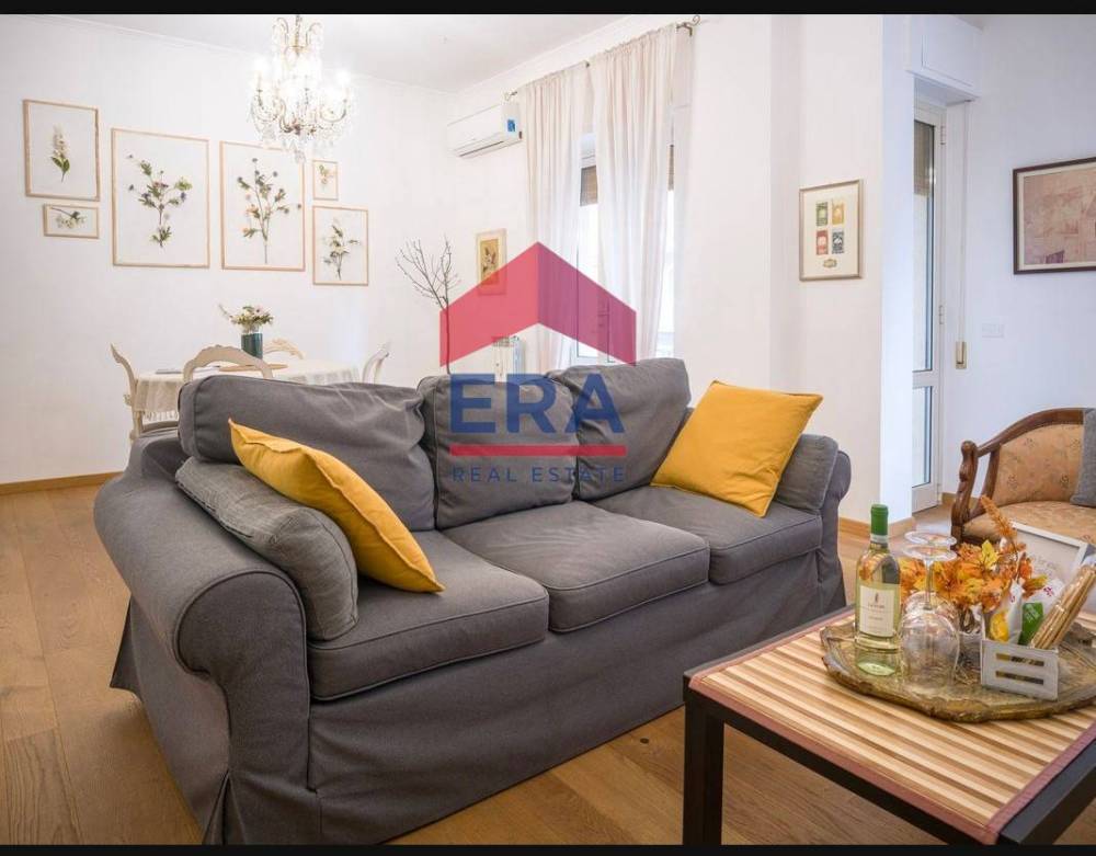 appartamento in vendita a Roma in zona Ardeatino