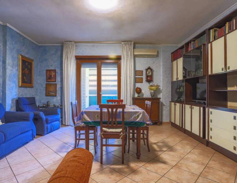 appartamento in vendita a Roma in zona San Basilio