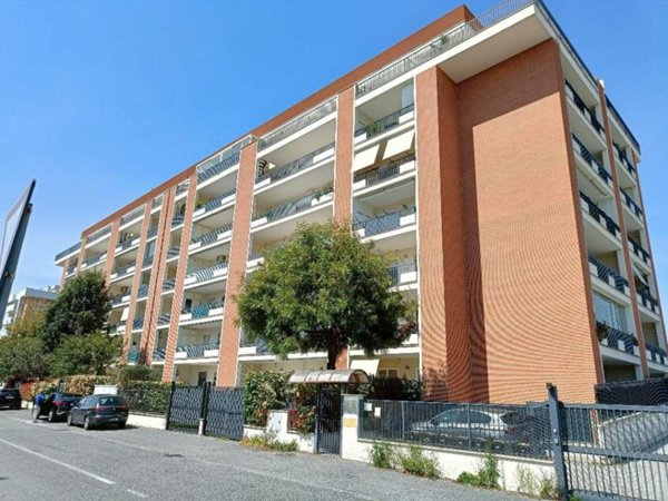 appartamento in vendita a Roma in zona Ponte di Nona