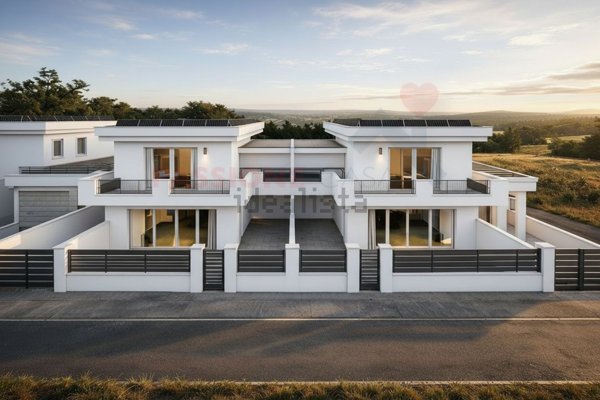 appartamento in vendita a Roma in zona Finocchio