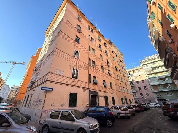 appartamento in vendita a Roma in zona Prenestino-Centocelle