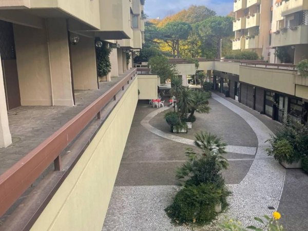 appartamento in vendita a Roma in zona Giuliano Dalmata