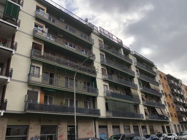 appartamento in vendita a Roma in zona Ostiense