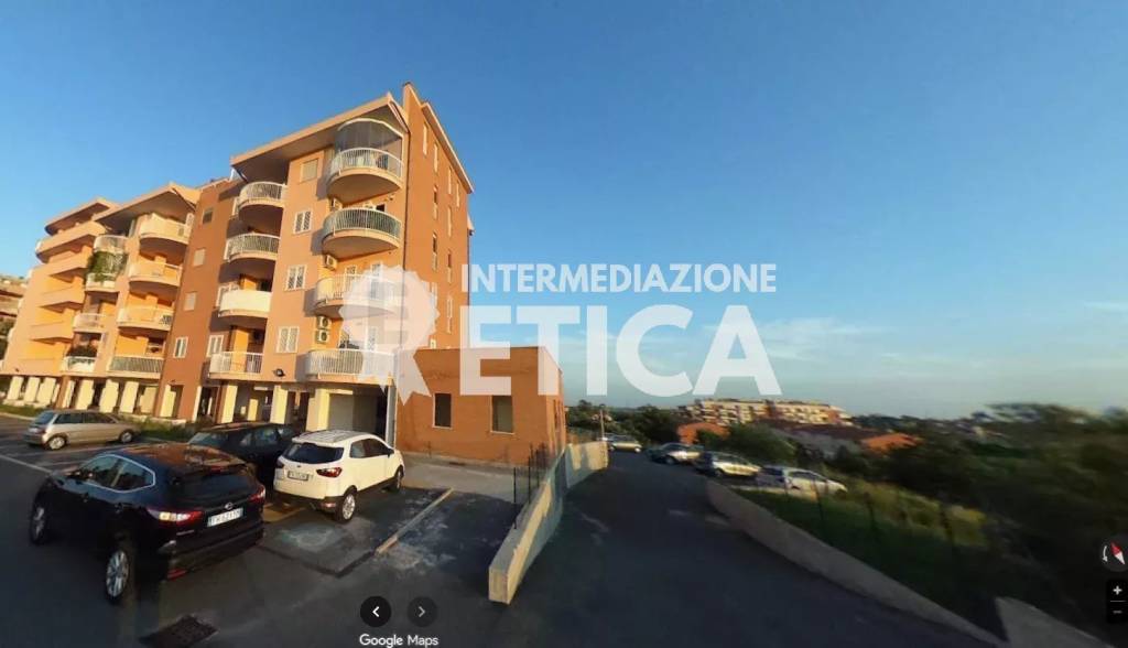 appartamento in vendita a Roma in zona Mezzocammino