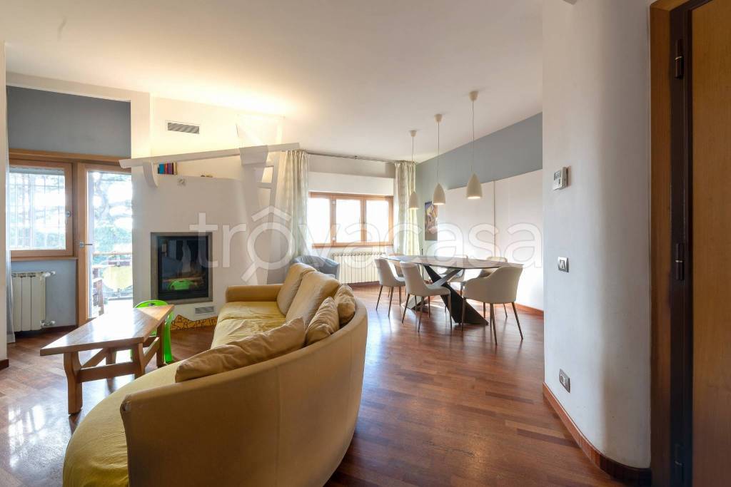 appartamento in vendita a Roma in zona Gianicolense