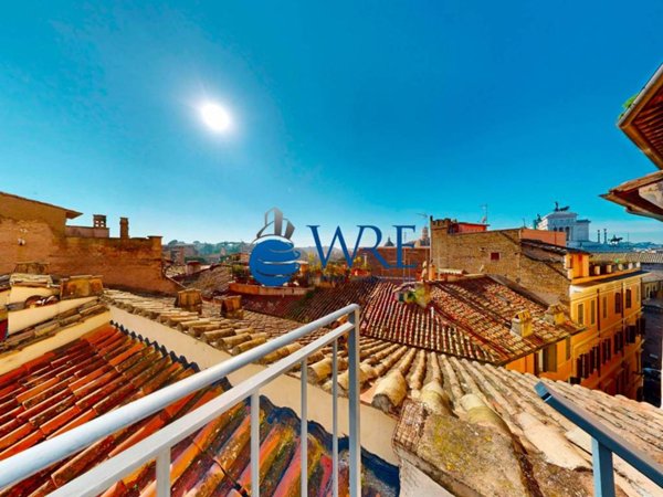 appartamento in vendita a Roma in zona Rione Monti/Campitelli