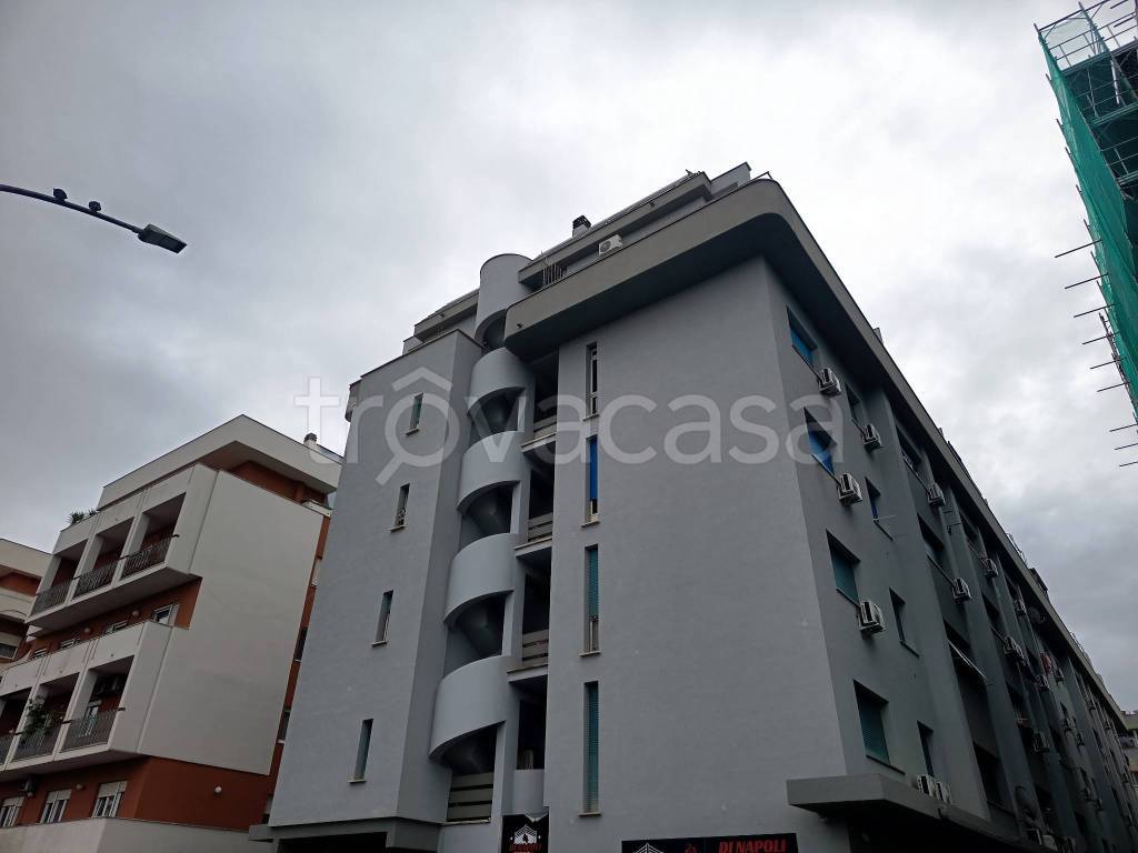 appartamento in vendita a Roma in zona Ostia