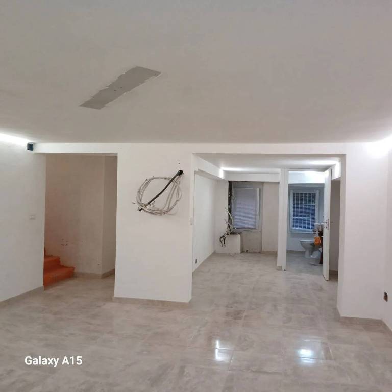 negozio in vendita a Roma in zona Aurelio