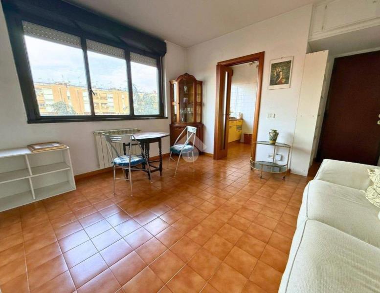 appartamento in vendita a Roma in zona Spinaceto