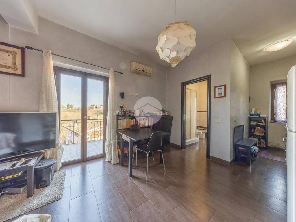 appartamento in vendita a Roma in zona Lunghezza