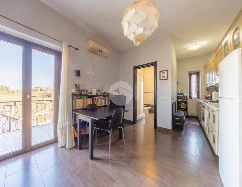 appartamento in vendita a Roma in zona Castelverde