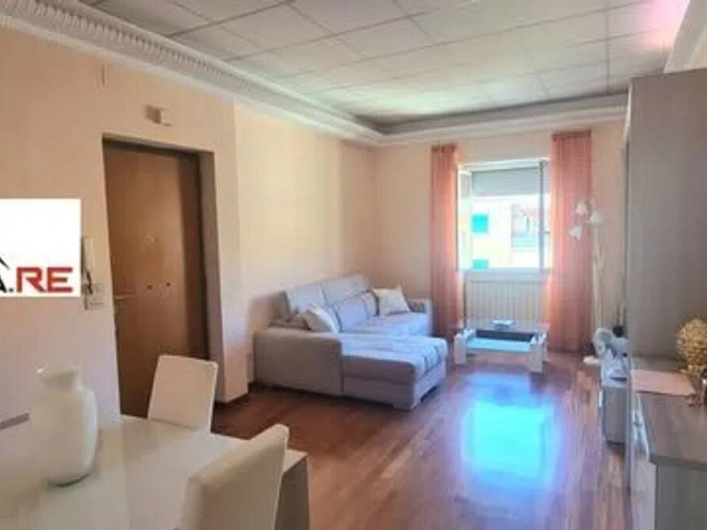 appartamento in vendita a Roma in zona Appio Latino