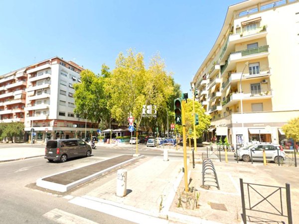 appartamento in vendita a Roma in zona Cinecittà