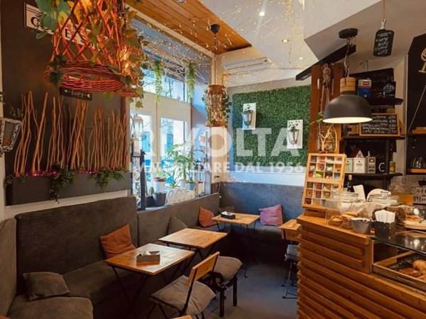 negozio in vendita a Roma in zona Della Vittoria