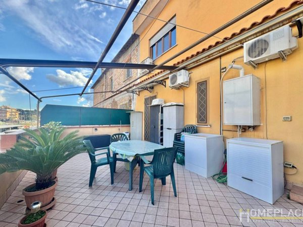 appartamento in vendita a Roma in zona Borghesiana