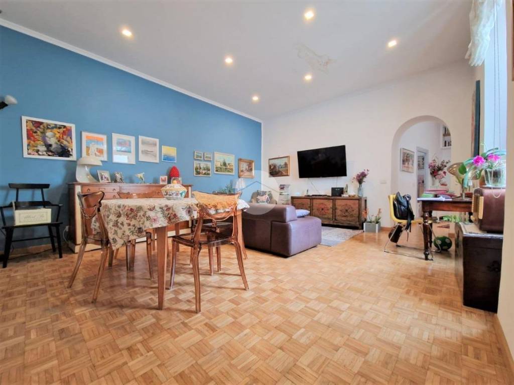 appartamento in vendita a Roma in zona Esquilino