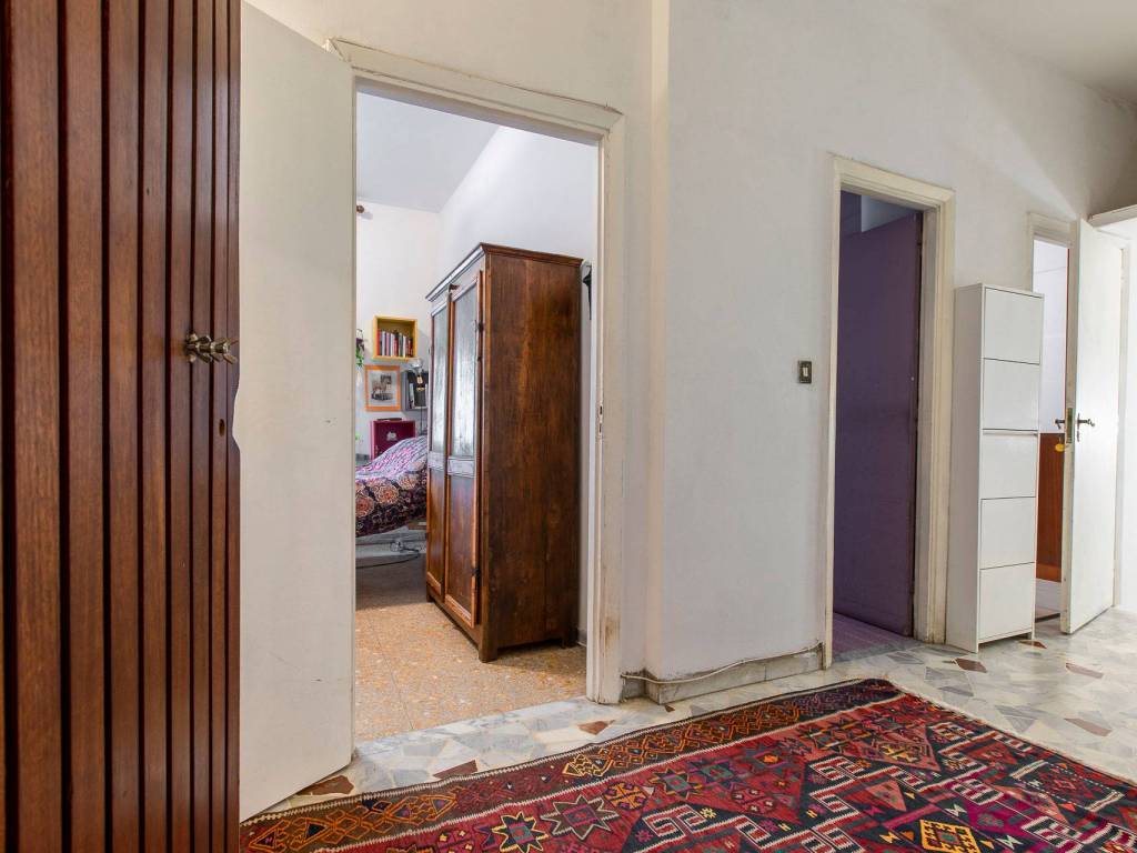 appartamento in vendita a Roma in zona Ostiense