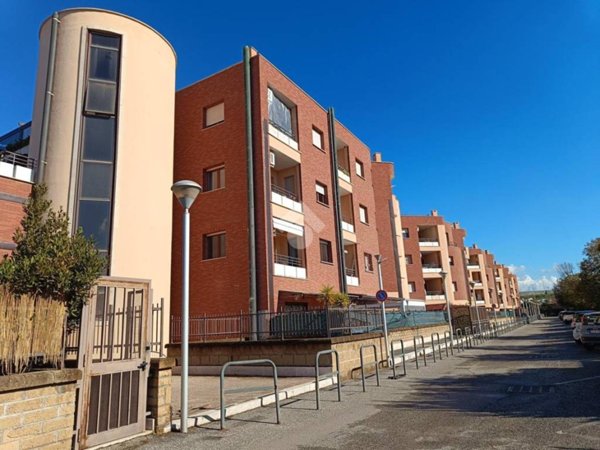 appartamento in vendita a Roma in zona Alessandrino