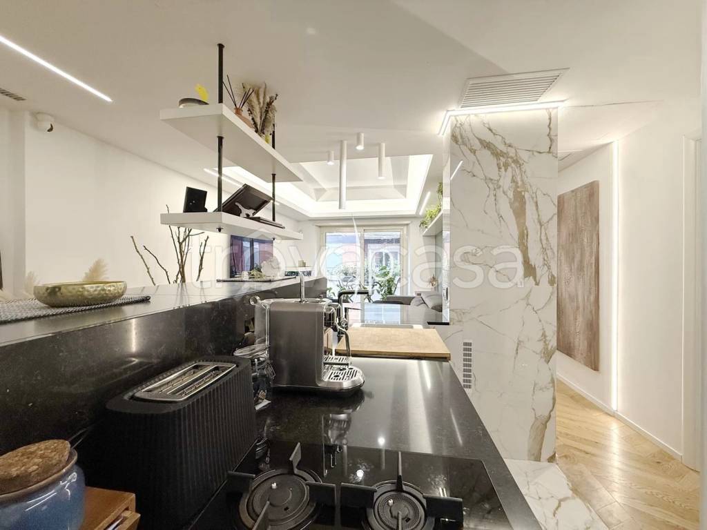 appartamento in vendita a Roma in zona Portuense