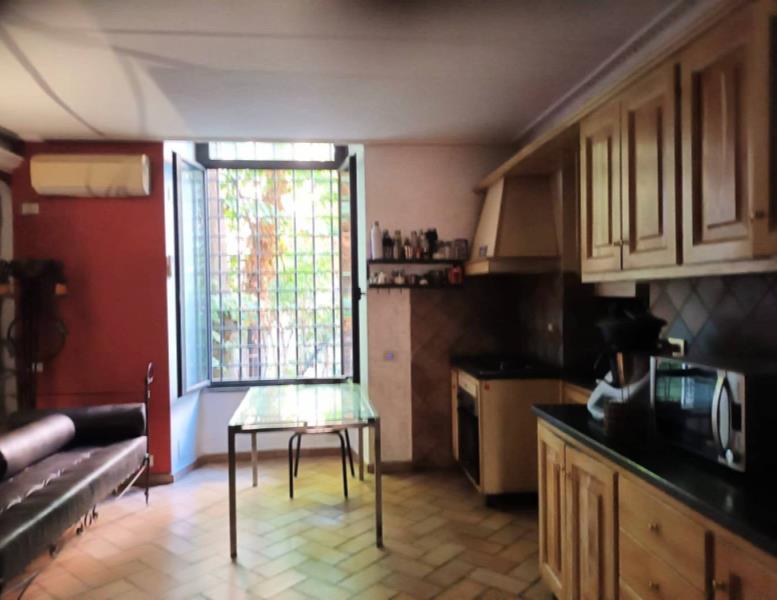 appartamento in vendita a Roma in zona Tor di Quinto